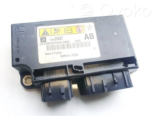 Opel Zafira C Centralina/modulo airbag 