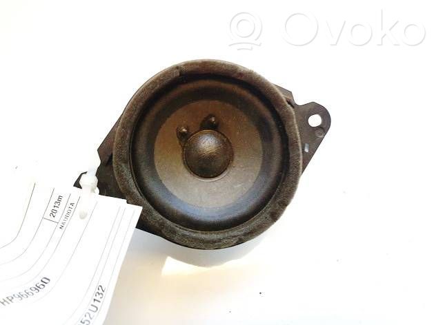 Mazda 6 Etuoven kaiutin 