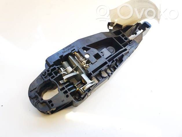Opel Corsa F Etuoven ulkokahva 