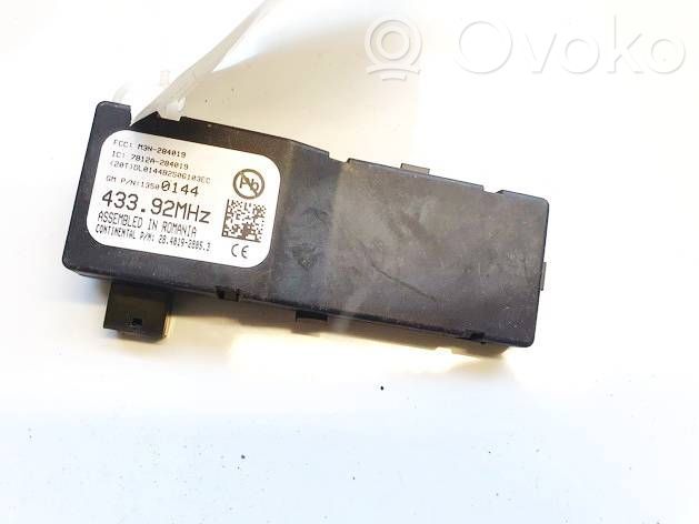 Opel Astra J Module unité de contrôle d'antenne 