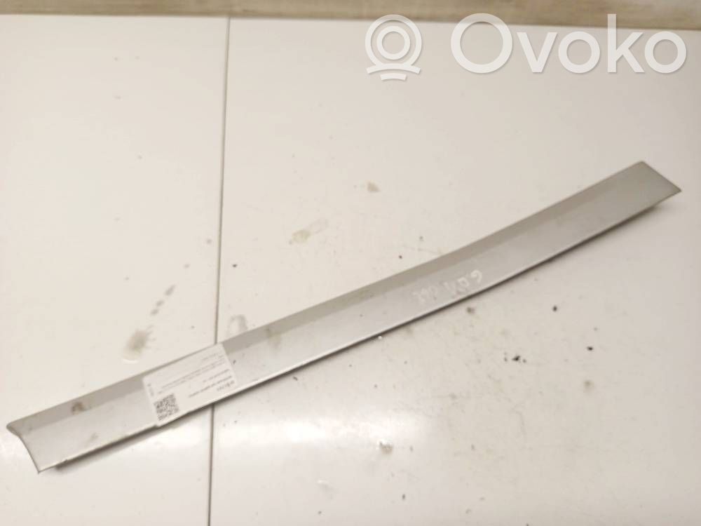 Audi A3 S3 8P Mască ușă spate (turnată) 