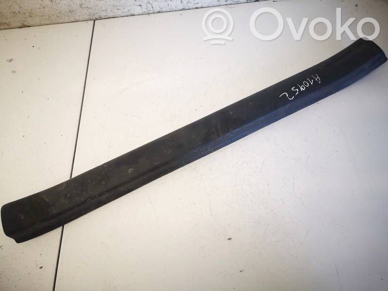 Toyota Corolla Verso AR10 Capac prag față 