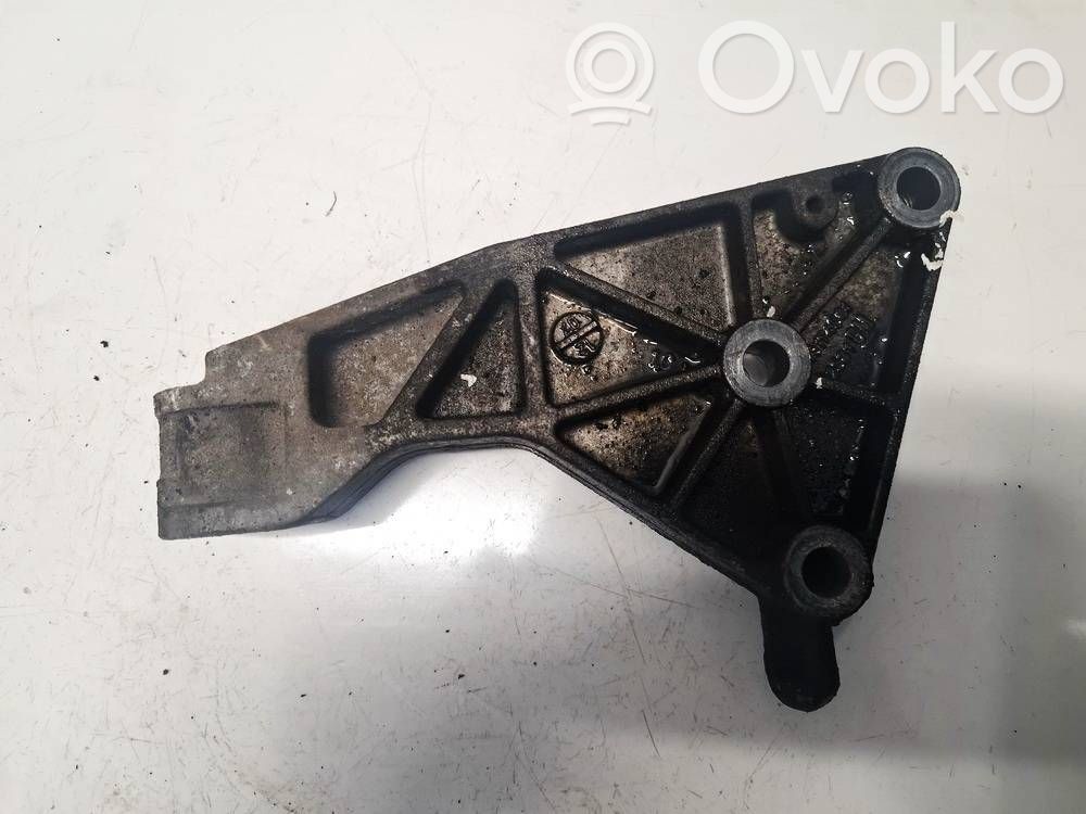 Opel Astra H Suport motor 