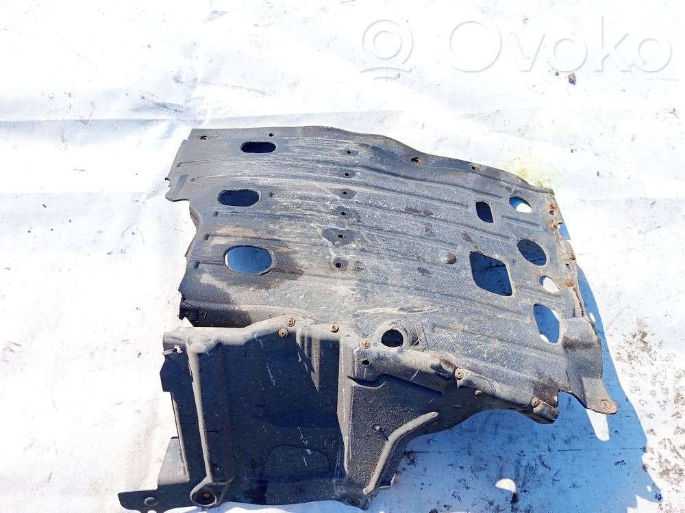 Nissan Primera Placa protectora/protector antisalpicaduras motor