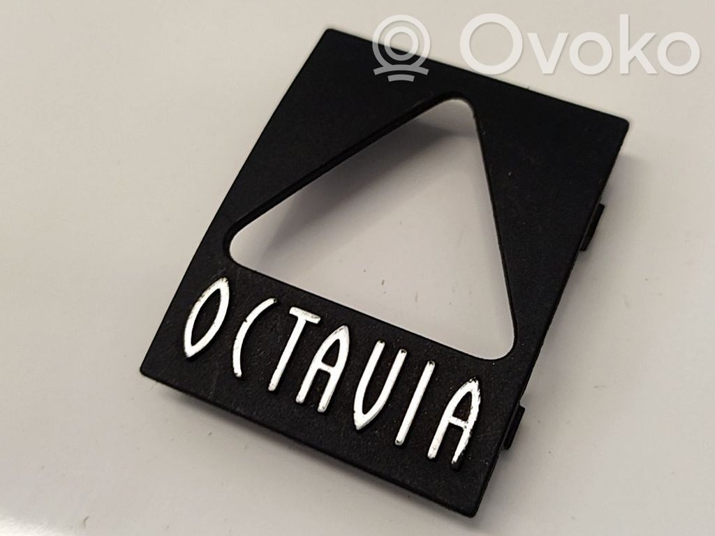 Skoda Octavia Mk1 (1U) Altra parte interiore 