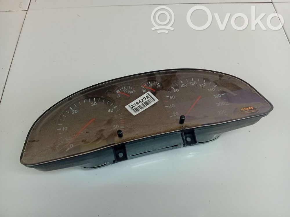 Volkswagen PASSAT B5 Tachimetro (quadro strumenti) 