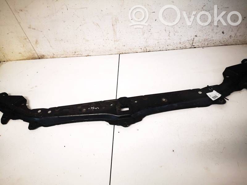 BMW 5 E60 E61 Verkleidung Schlossträger 