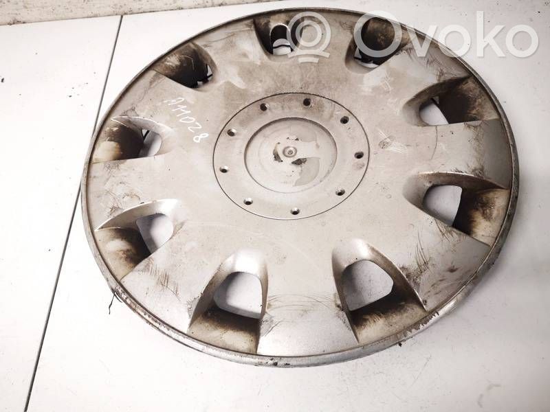 Volkswagen Golf V Ornament central jantă R15 