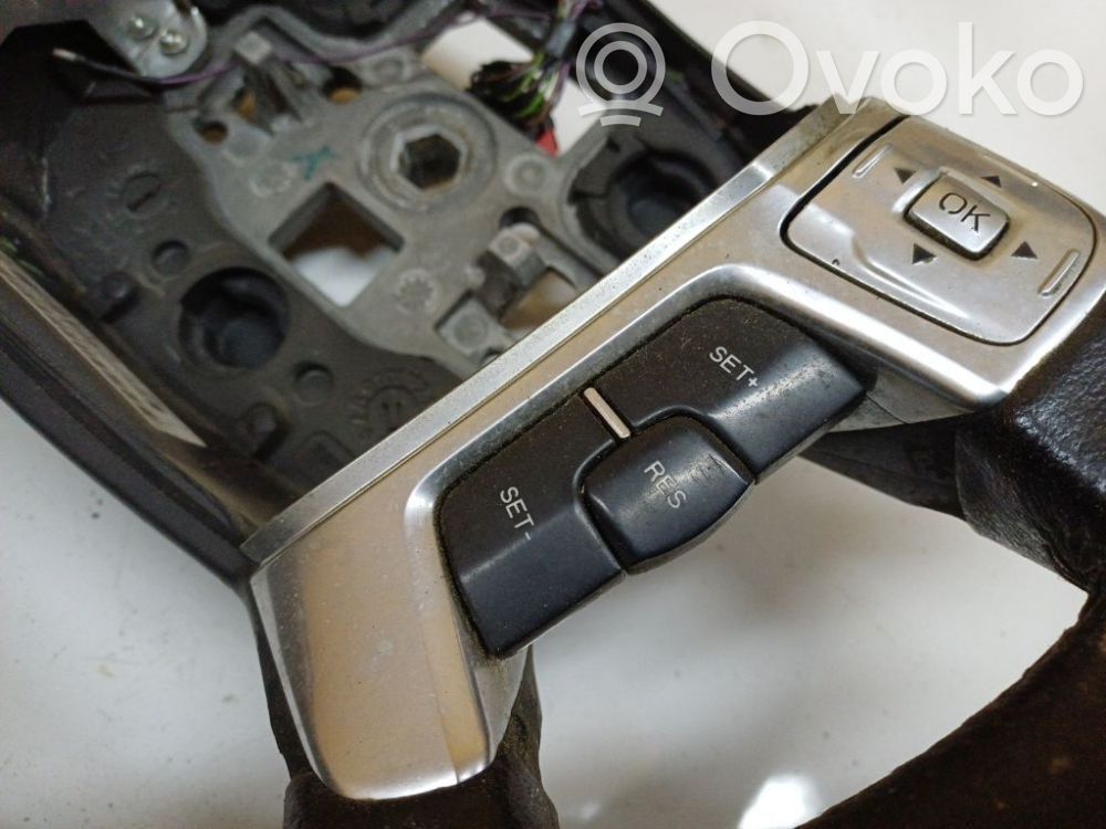 Ford Mondeo MK IV Przełącznik / Przycisk kierownicy 
