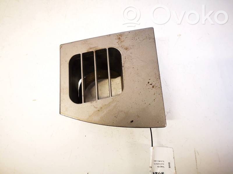 Rejilla de ventilación central del panel   64227007148,6422700714813,14121810,64227007148,6422700714813