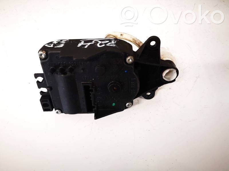 Volkswagen PASSAT B5.5 Motor/actuator clapetă aer 