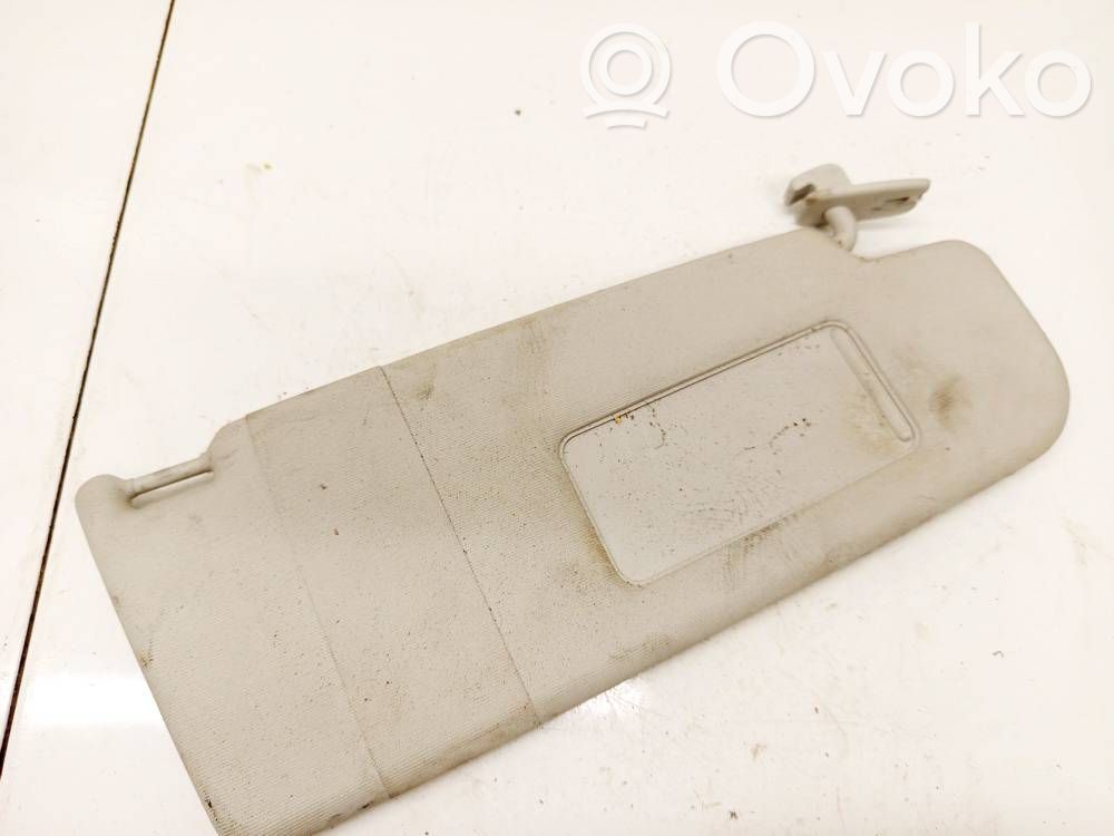 Volkswagen Jetta V Aletta parasole 