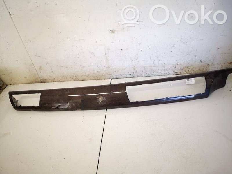 BMW 7 E65 E66 Cita veida salona detaļa 
