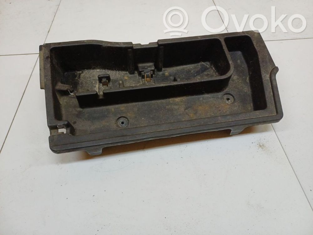 Toyota Corolla E120 E130 Rivestimento vano della ruota di scorta 