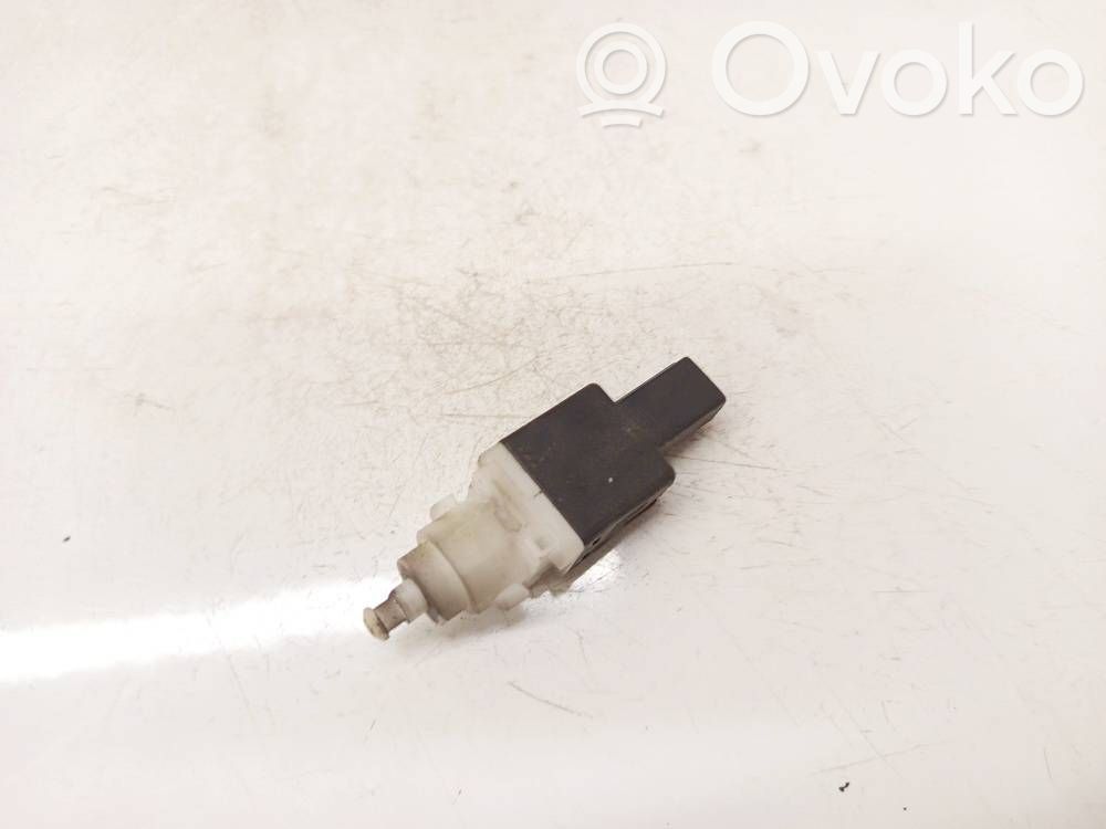 Interruptor sensor del pedal de freno   46840510,10295,46840510,B365