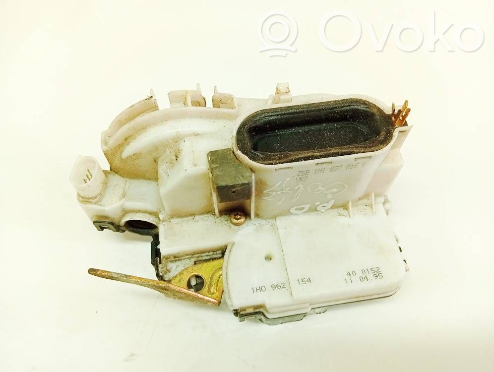 Volkswagen Golf III Etuoven lukko 