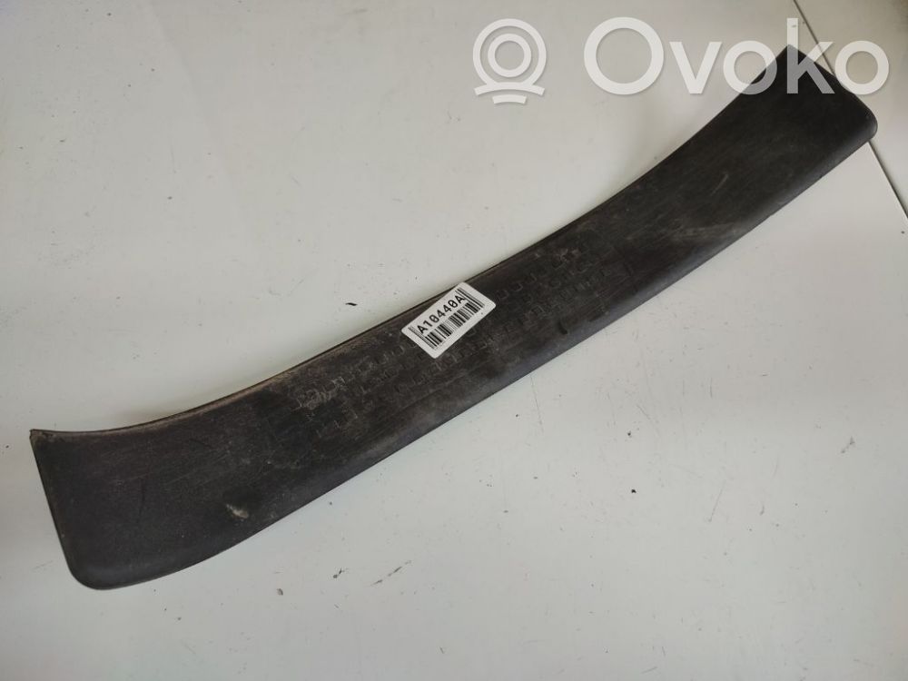 Audi A4 S4 B6 8E 8H Capac prag spate 