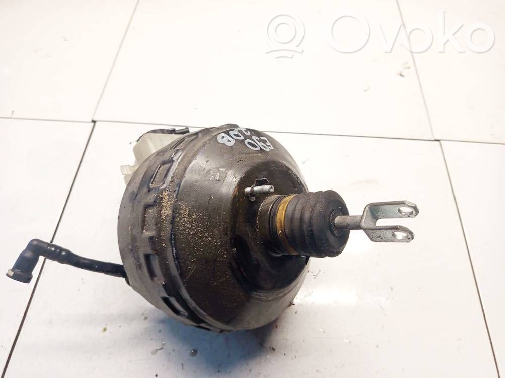 BMW 1 E81 E87 Brake booster 