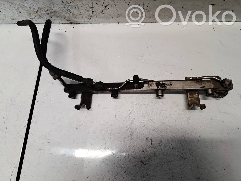 Renault Scenic I Tuyau de conduite principale de carburant