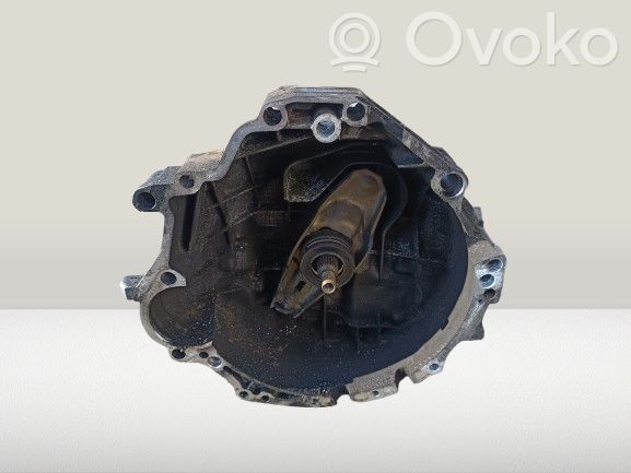 Volkswagen PASSAT B5 Scatola del cambio manuale a 5 velocità 