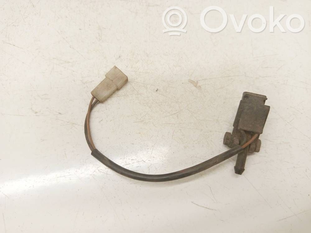 Volkswagen PASSAT B5 Buse de lave-glace