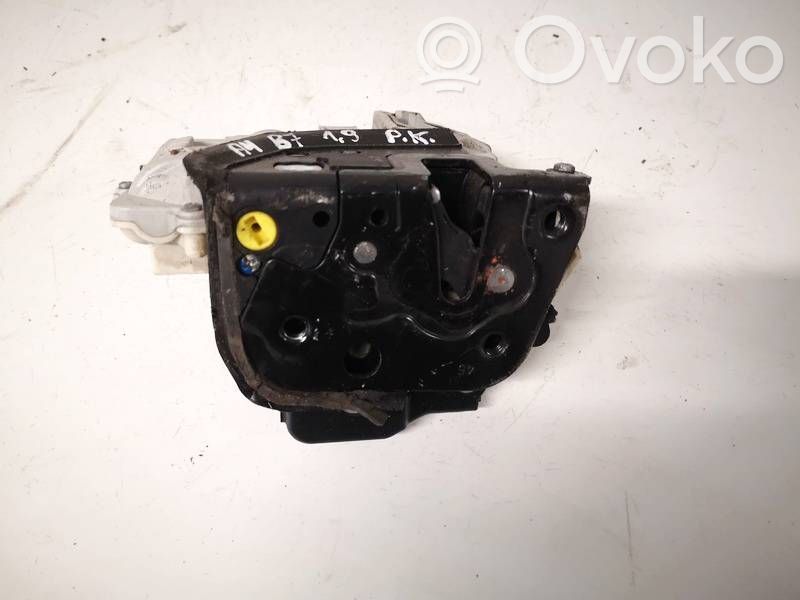 Etuoven lukko   8E2837015AA,8E2837015AA,8E2837015AA