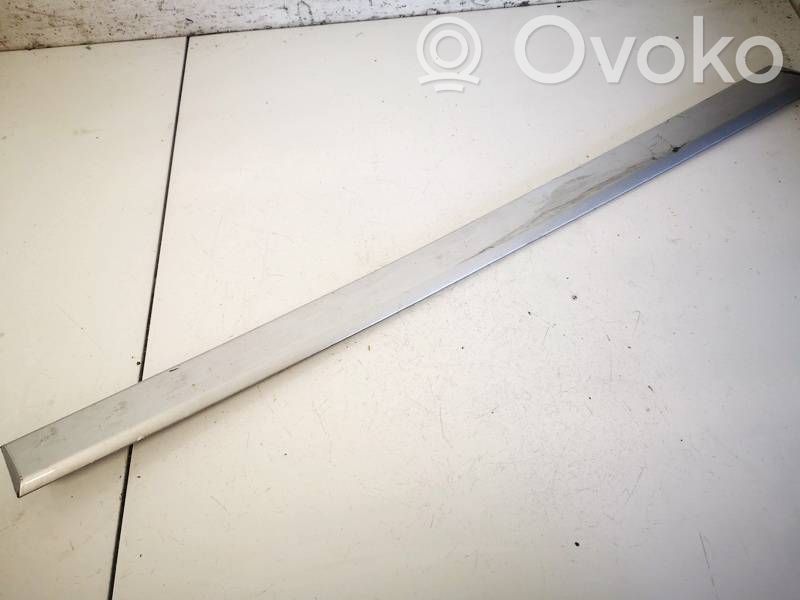 Audi A4 S4 B6 8E 8H Rivestimento portiera posteriore (modanatura)
