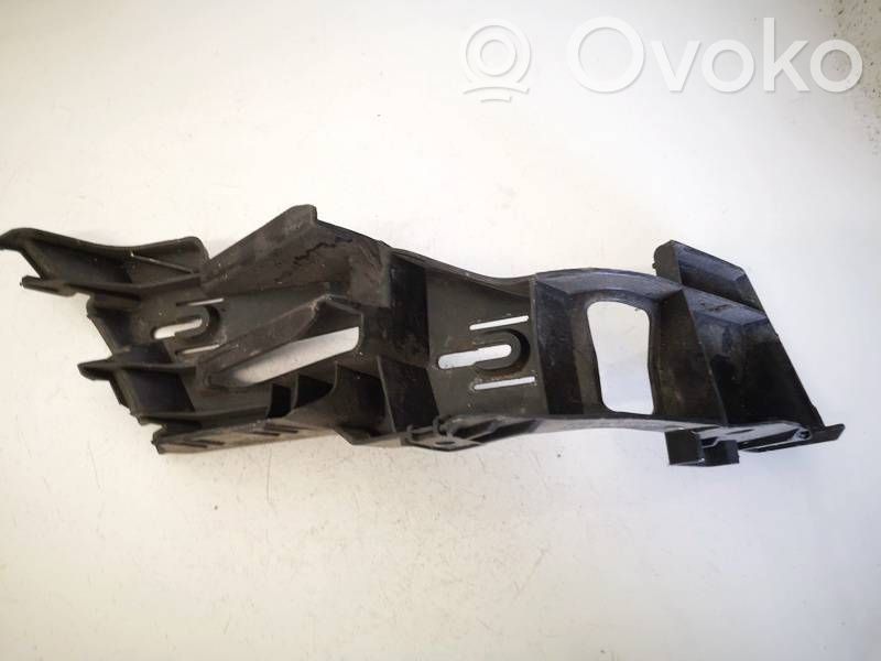 Volkswagen Golf V Support de pare-chocs arrière 