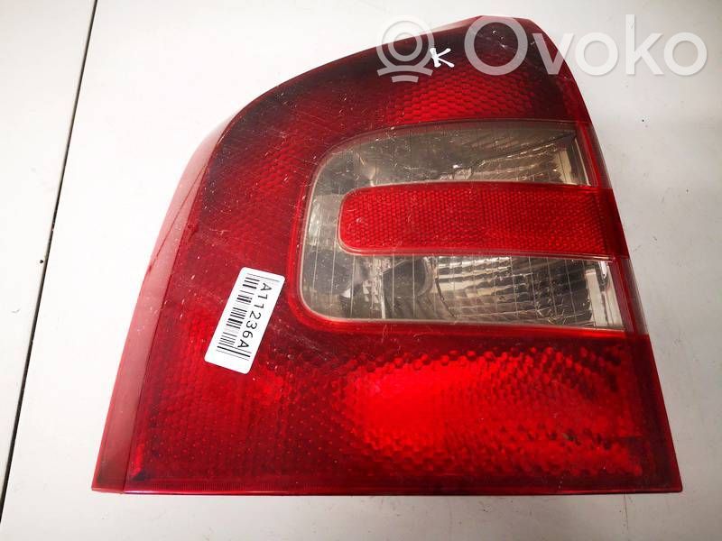 Skoda Octavia Mk2 (1Z) Lampă spate în caroserie