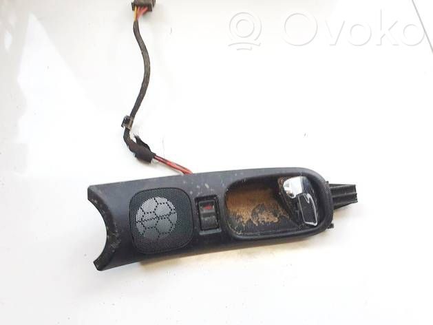Mâner interior ușă față   8D1837019,8D1837019,8D1837019