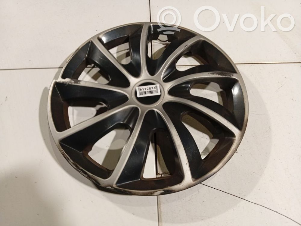 Skoda Fabia Mk2 (5J) R15-pölykapseli 