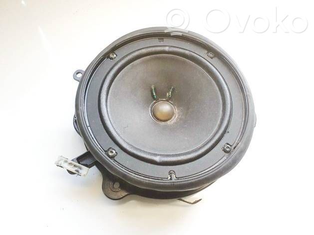 Etuoven kaiutin   8E0035411A,8E0035411A,8E0035411A