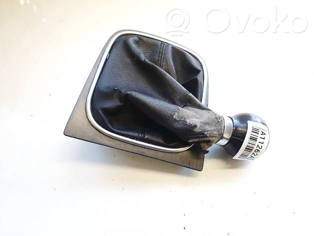 Volkswagen Jetta V Drążek / Pokrętło zmiany biegów 