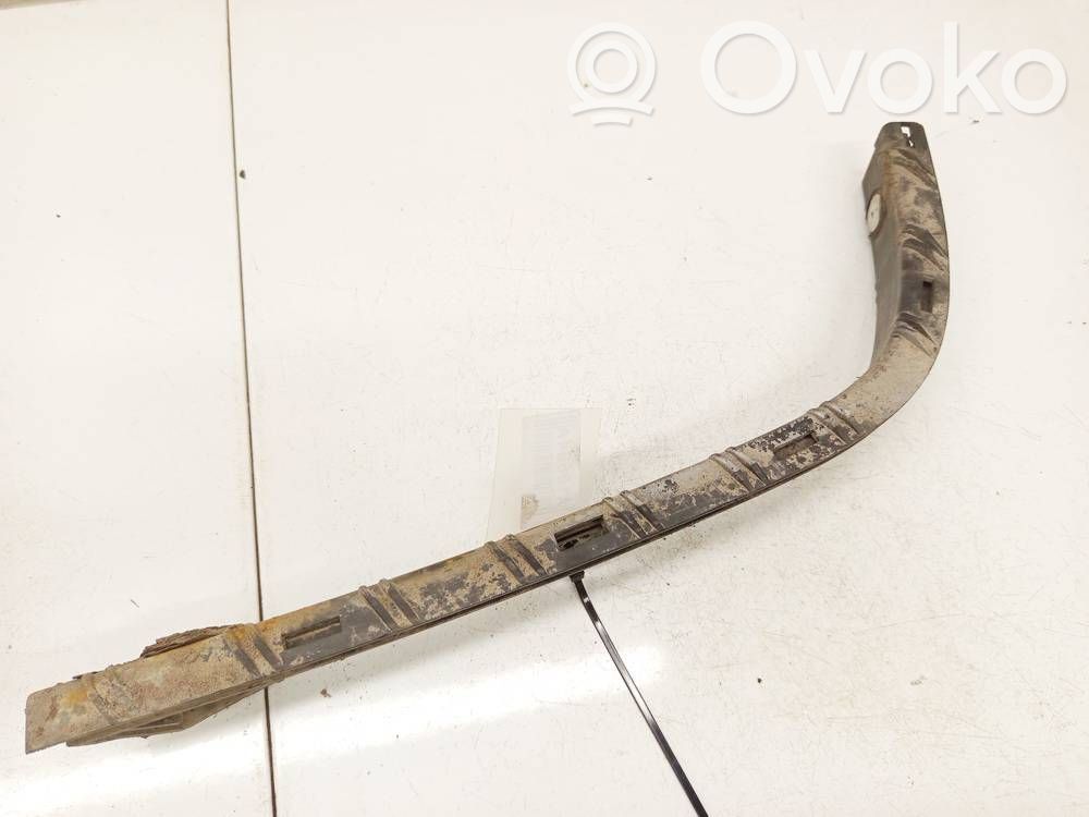 Opel Zafira A Staffa di rinforzo montaggio del paraurti posteriore 
