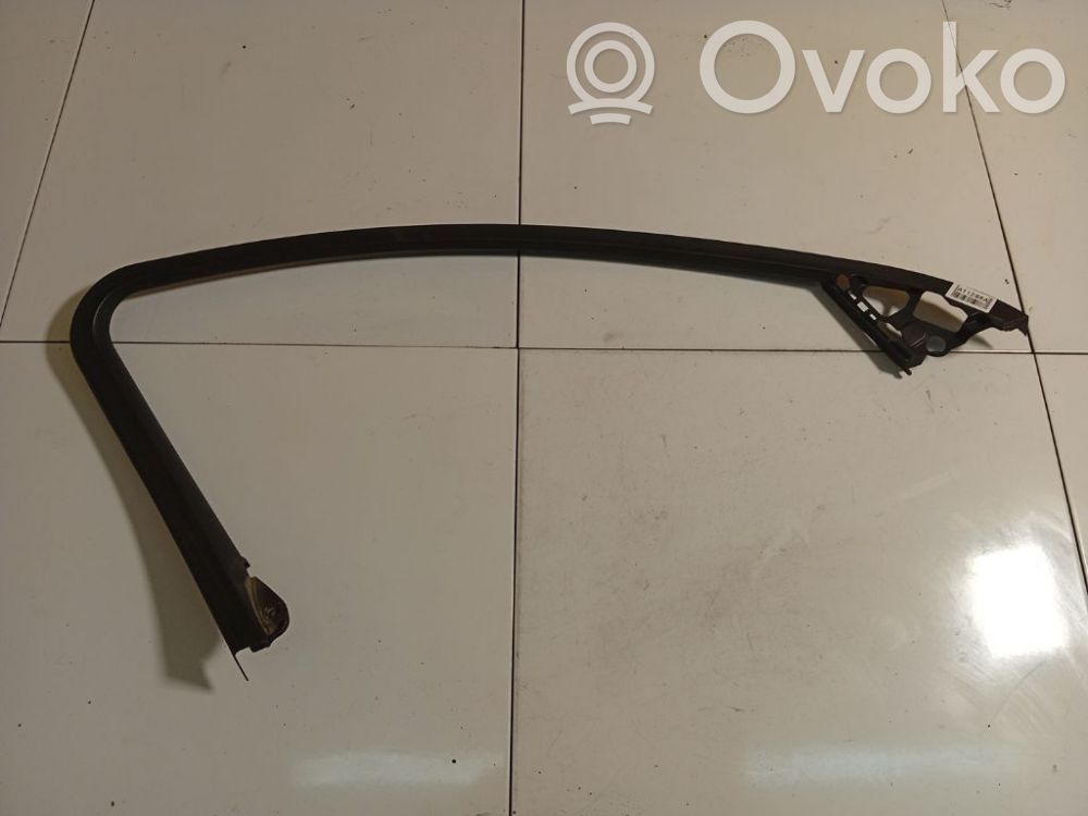 Opel Insignia A Rivestimento modanatura del vetro della portiera anteriore