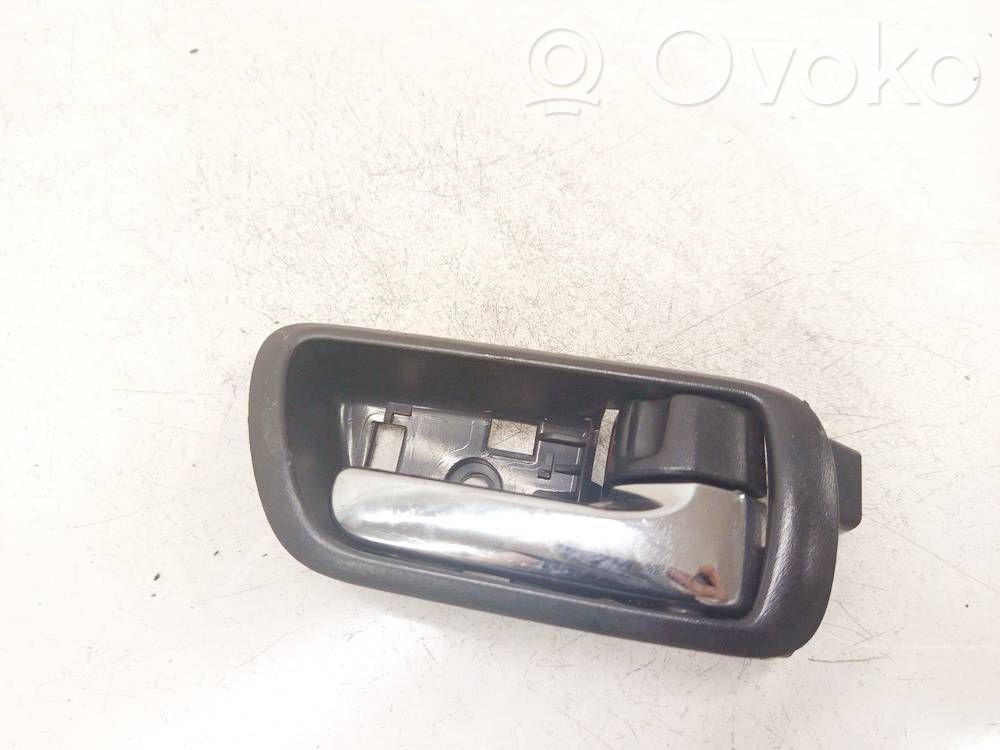 Toyota Corolla Verso AR10 Maniglia interna per portiera posteriore