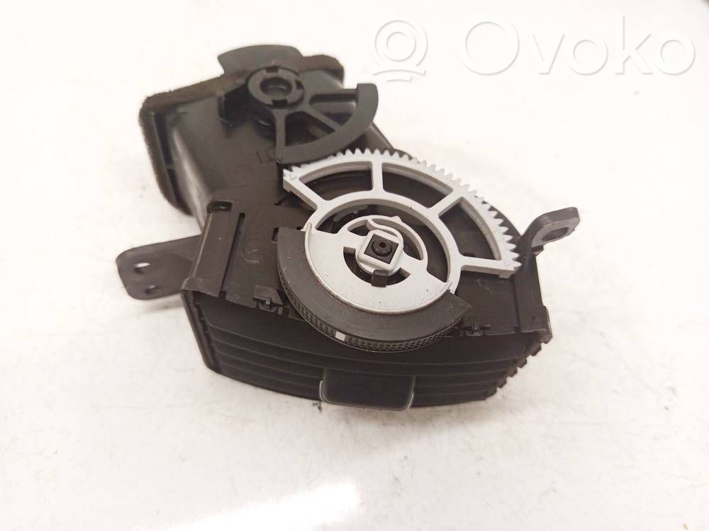 Toyota Corolla Verso AR10 Griglia di ventilazione centrale cruscotto