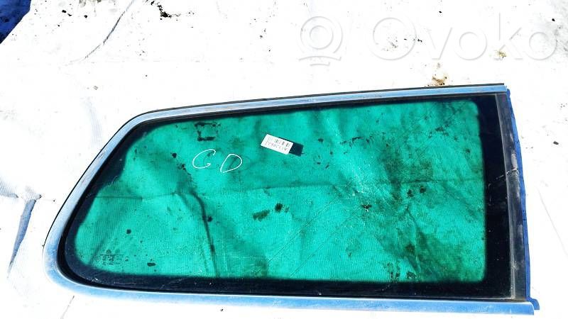 Volkswagen PASSAT B6 Finestrino laterale posteriore