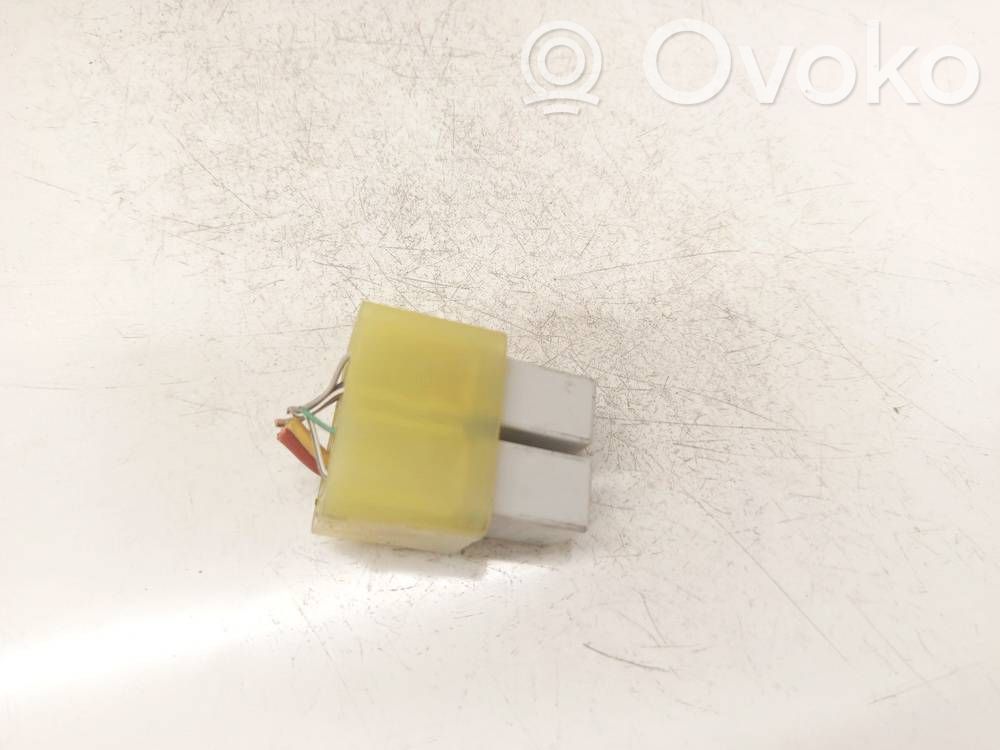 Toyota Corolla Verso AR10 Set scatola dei fusibili 