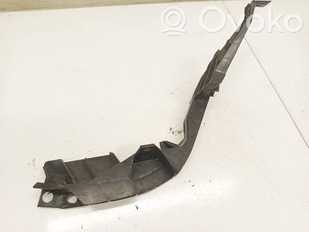 Volkswagen Golf IV Support de pare-chocs arrière