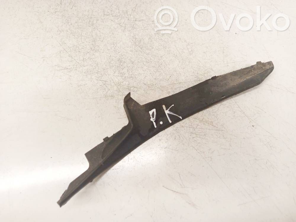 Toyota Corolla Verso AR10 Etupuskurin kannake 