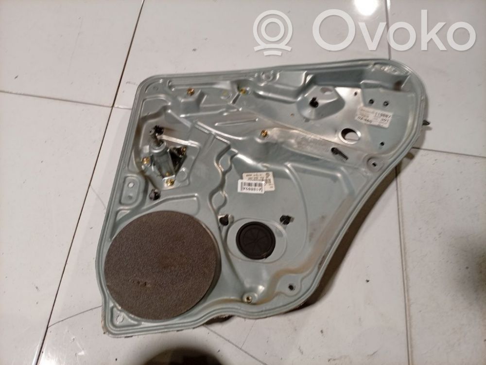 Volkswagen PASSAT B5.5 Mécanisme de lève-vitre avec moteur
