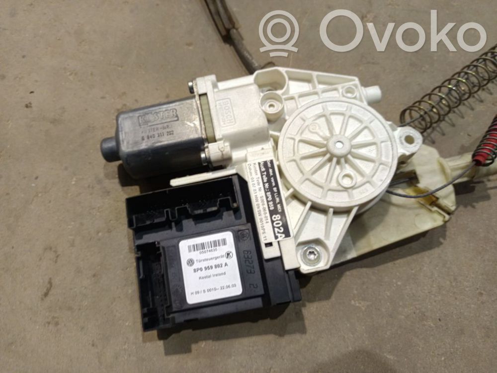 Audi A3 S3 8P Moteur de lève-vitre de porte avant