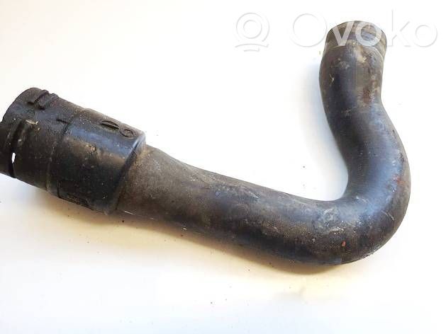 Volkswagen PASSAT B7 Conductă/furtun lichid de răcire motor 