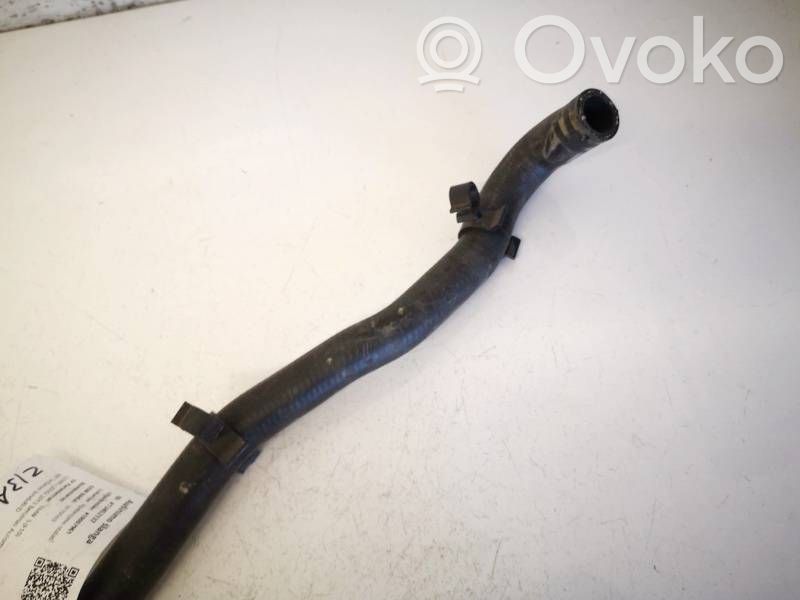 BMW 3 F30 F35 F31 Tubo flessibile del liquido di raffreddamento del motore