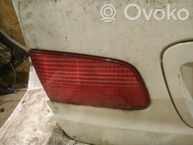Saab 9-5 Feux arrière sur hayon 