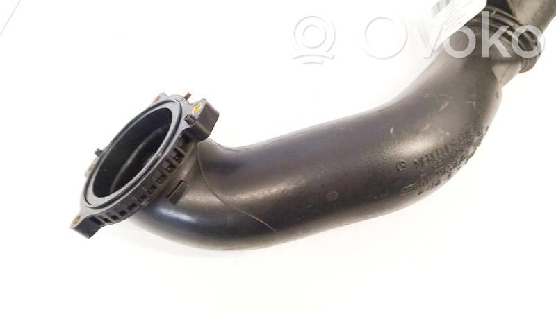 Mercedes-Benz E W212 Furtun/conductă intercooler 