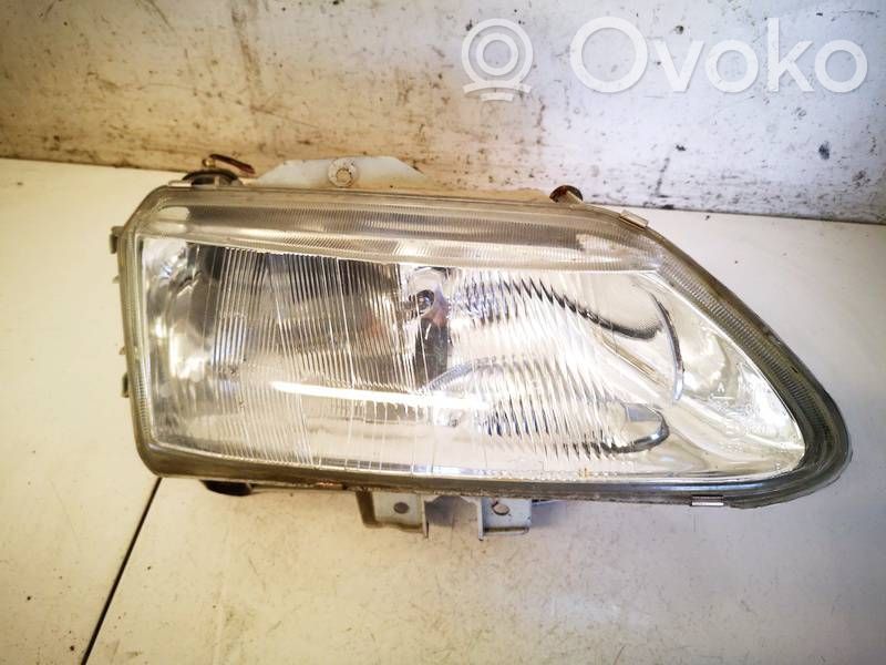 Renault Laguna I Scheinwerfer 