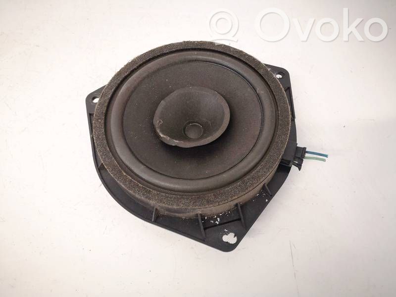 Toyota Avensis T250 Altoparlante portiera anteriore
