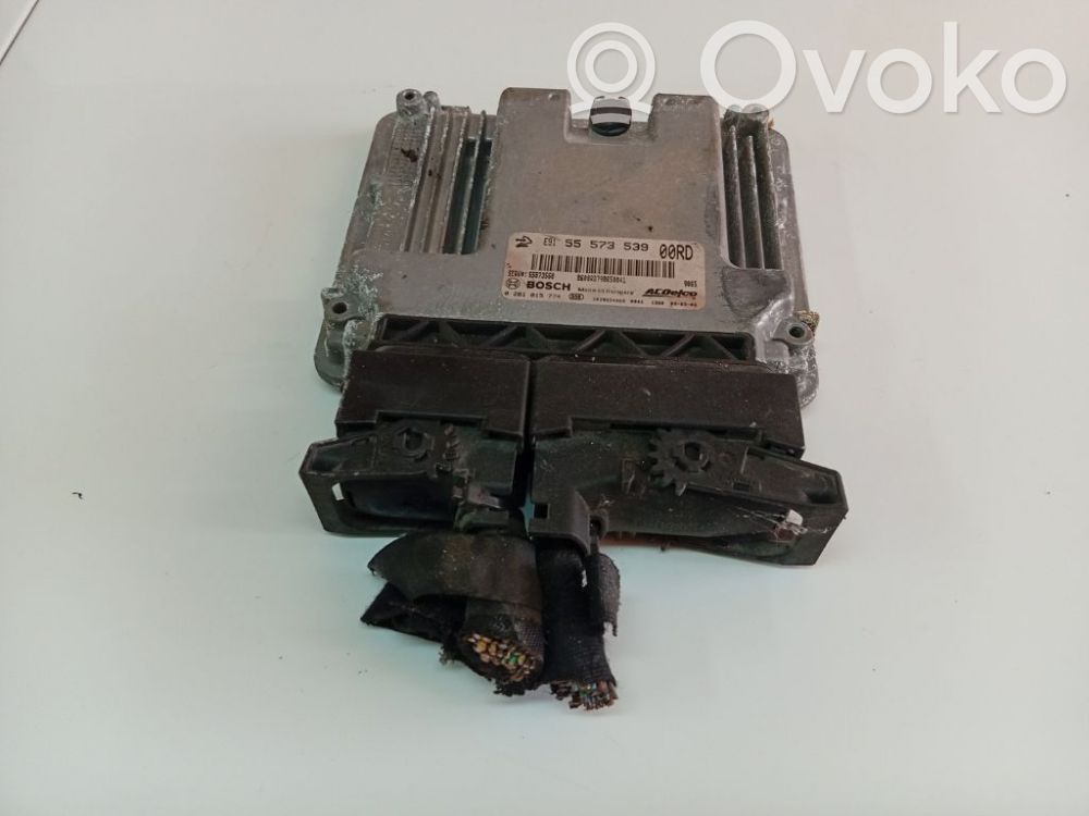 Opel Insignia A Engine control unit/module 
